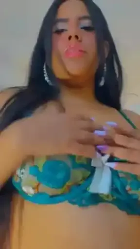 Short and enticing clip featuring the model in an alluring performance.