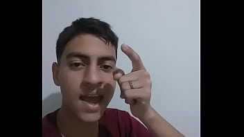 BOLSOMINION FODENDO GOSTOSO O LULA (CUMSHOT)