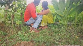 Indian Forest Garden Nearby My House Garden Out Side Hot Deshi Girl Fucking - Sucking Big Cook Blowjob