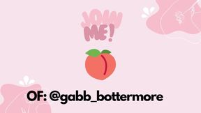 I fucked myself with my dildo while watching porn