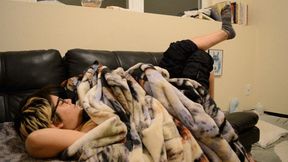 Dylan ignores me while I worship her feet (1080p)