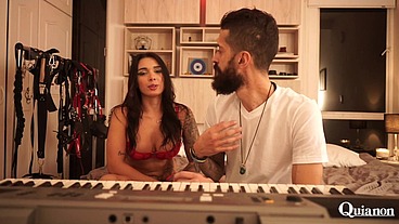 I love telling stories and sharing them with Cristian Cipriani, the biggest porn producer in Colombia, is something that doesn't happen to a Colombian girl every day. I will show you my talent with th