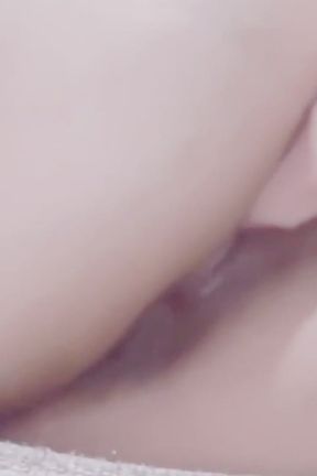 Wanting to Get a Dick Huge Realistic Dildo Use