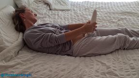 MILF with Magic Wand