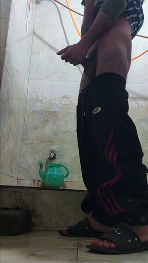 Pakistani Big Dick Handjob in Washroom   Clip 1