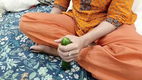 Pakistanian Housewife Stuffing Juicy Cucumber into Her Virgin Vaginal Opening