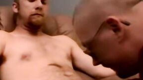 Bushy amateur offers his small dick to a chubby dick sucker