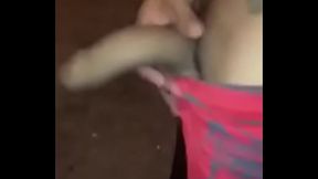 Boy mostrando a pica