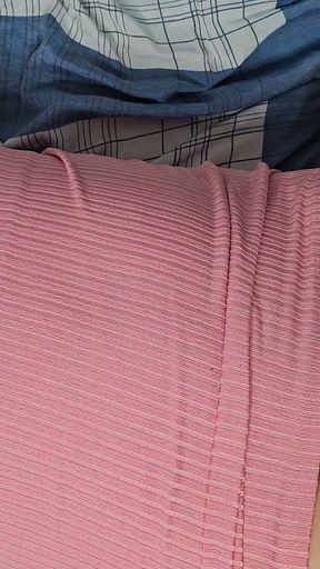 First virgin sexual intercourse, I gave my girlfriend a treat and got her virgin pussy!   Clip 2