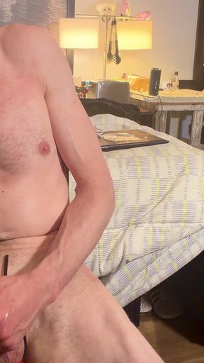 Sitting Naked on Chair See My 10 in Bwc Bust, the Huge Cut Head Will Stun U