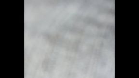 No deja que la graben