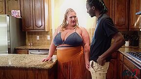 Veronica Jasmine Gets The Job Done With Mrblvckrose