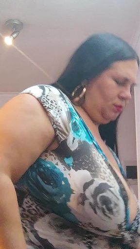MILF Chubby Tits and Big Ass, Slow Motion Fans Only
