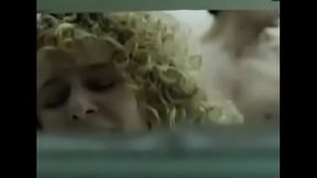 Arturo golpea a Denver