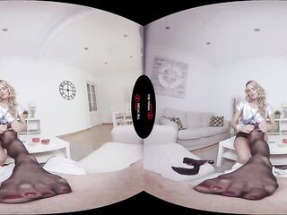 VirtualRealPorn.com - Giving presents to myself
