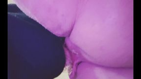 German Amature BBW MILF Xmaskedmomwifex Pisses and Gets Licked Clean