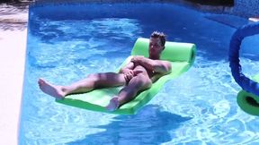 Clark Bates Jerks Off And Wants To Be Uncut