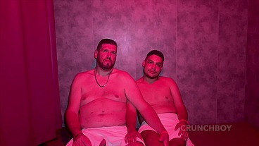 LINY se fait baiser par un me style bear avec unee tres grosse bite