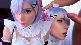 Rem cosplayer menghisap batang dan menelan mani besar-besaran