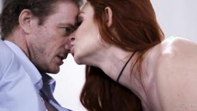 ”REDHEAD SIZZLER Lacy Lennon is Trimmed & Wicked!”