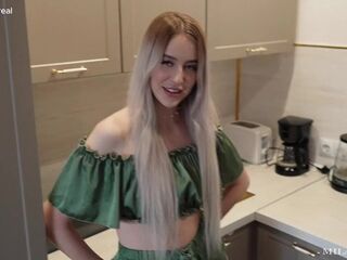 Stepbrother, why don't U screw Me? My stepsister is cheating on her boyfriend