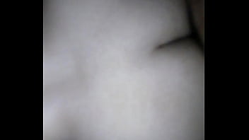 Me cojo a mi novia de perrito