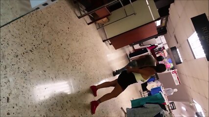 RANDOM GIRLS AT THE MALL #5