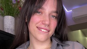 Video posted by @emmyelfie @Showing Boobs and #Natural Big Tits #Solo #Brunette #Nude porno xxx gratis | Tik.Porn