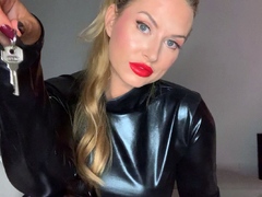 hot amateur blonde close up masturbation HD