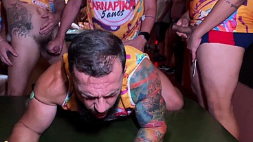 carrnapika orgy bareback with many gay men at Brazilian carnival