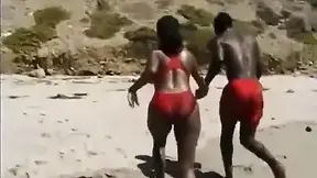 Black couple pussy fucking on the beach
