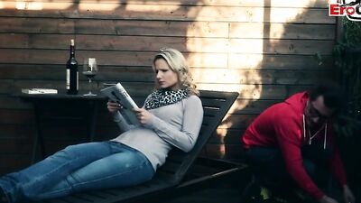 EroCom: German blonde milf try anal Sex first time on PornHD
