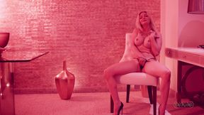 La Femme Decoratif, Part One