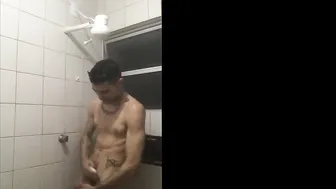 Paulo Furlan tattooed Brazilian twink jerking off