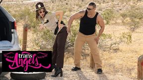 Draven Navarro Submits To Emma Rose By Kneeling Down &amp; Giving Her A Sensational Bj