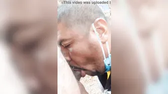 Trimmed Latino Guy Sucking Big Cock at the Park