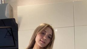 Community Member @KarishaX @Teasing and #Petite #Sexy #Nude #Blonde sexy hd hot | Tik.Porn