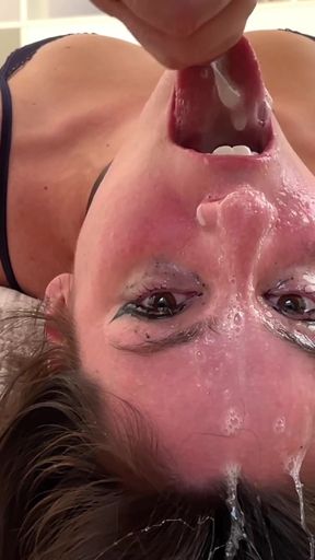 Reverse Hardcore Sloppy Throatfuck