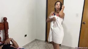 Curious Milf Enjoys a Relaxing Massage with Her Stepson - A Stepmom's Secret Indulgence!