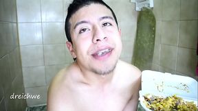 eating corn on the cob like a pig