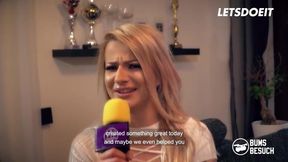 Fit XXX Sandy Fucks Horny Fan After Interview - LETSDOEIT