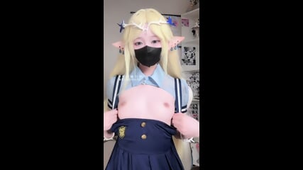 Xiao Yue - Elf Cosplay Masturbation