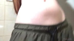 Hidden in the bath she recorded herself peeing standing