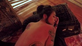 novinha dando o cuzinho e tomando gozada na cara - dread hot