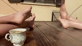 DIRTY SOLES ON THE TABLE - MOV HD