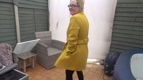 Stripping Outdoors in the cold in leggings and Boots