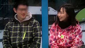 250606旅行で恋人未満の男女がズッコンバッコン028