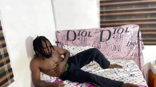 Amateur Aziatische homo's die anaal worden geneukt