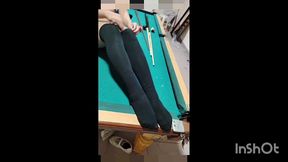 la llevo al billar de un amigo , la hij.. de mi compadre me la chupa despues en mi casa , la paz bolivia