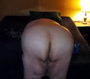 Shaking my chubby ass